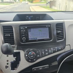 2013 Toyota Sienna