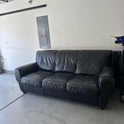 Black Leather Couch 