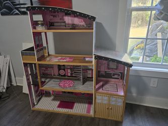 Barbie HOUSE