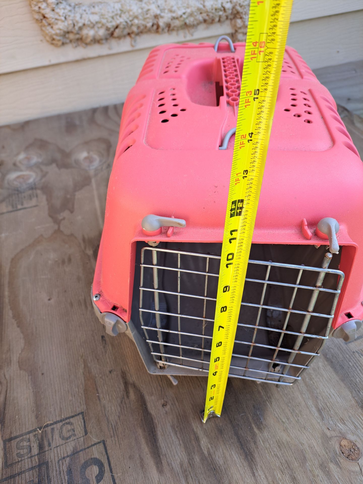 cage for small pets/ pet carrier