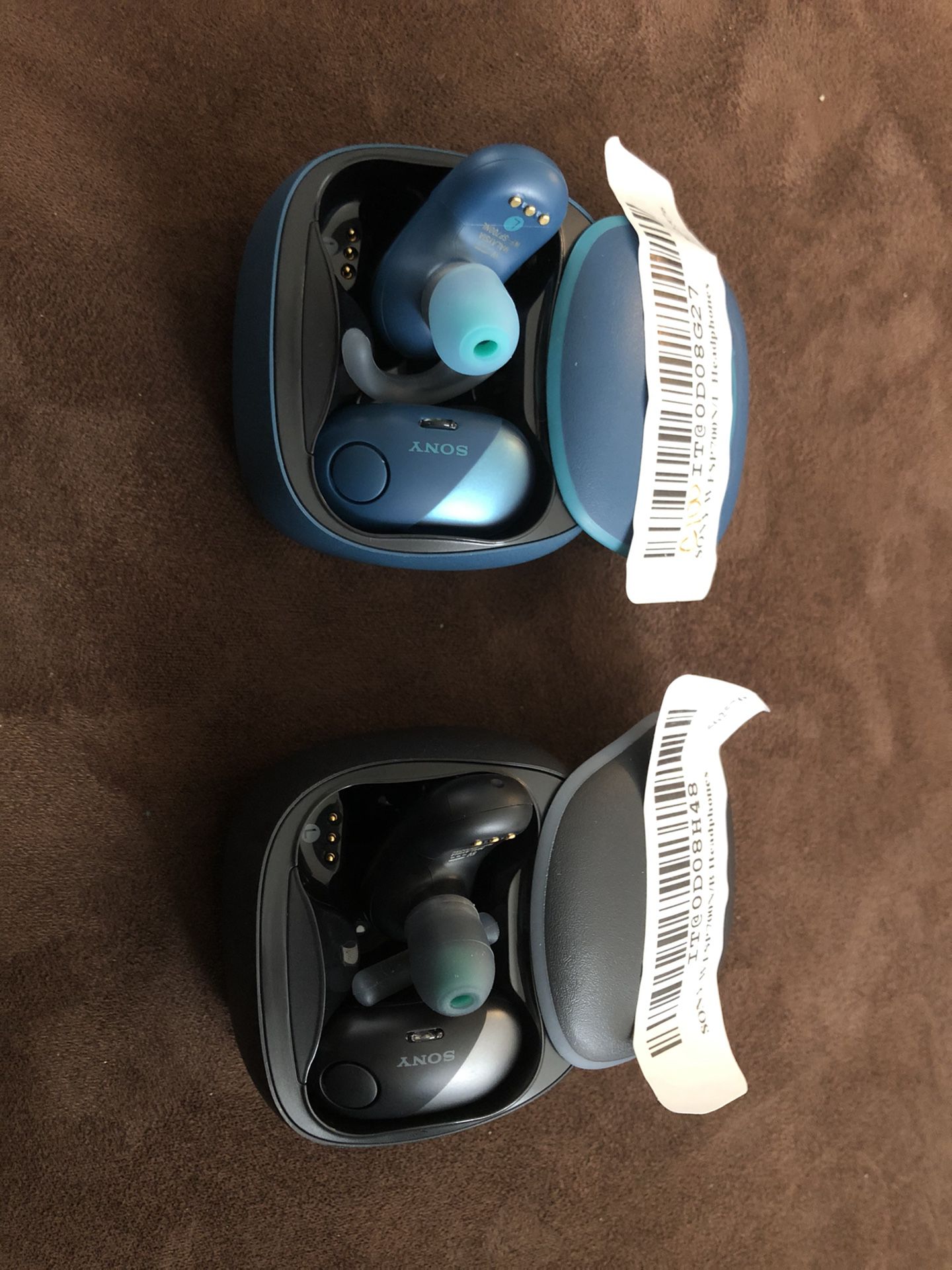 SONY WF-SP700N Wireless Bluetooth Noise Cancelling Earbud Headphones (Black & Blue) Like-New