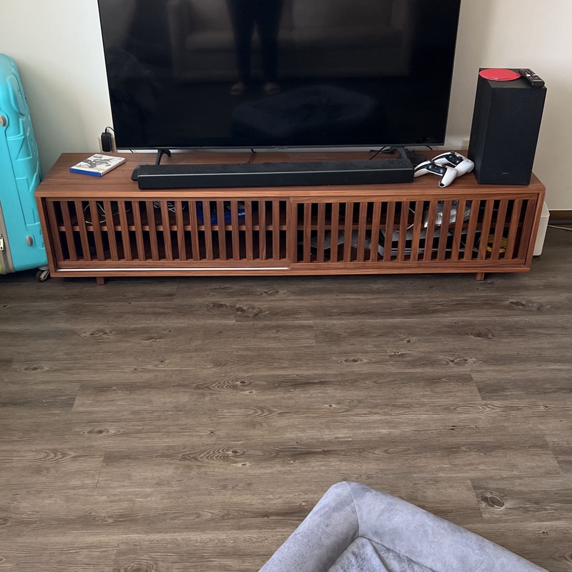 Tv Console