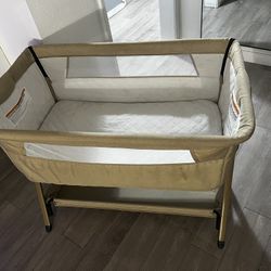 Bedside Bassinet 