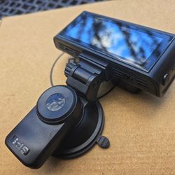 **DASH CAM**