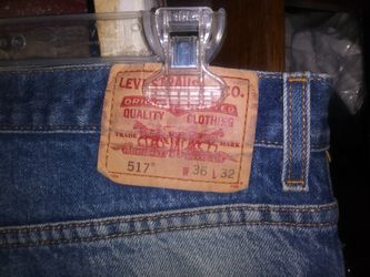 Levis.