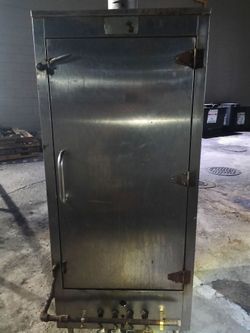 Smoker (heavily used)