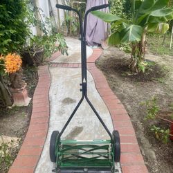 Push Lawnmower
