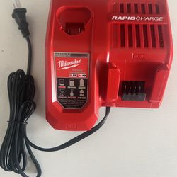 Milwaukee M18 M12 Rapid Charger