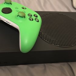Xbox Series S 1TB/ Monitor 