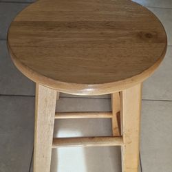 Set Of 4 Wooden Barstools 24"