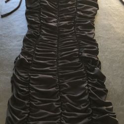 Women’s Black Dress Size Medium (NEW)