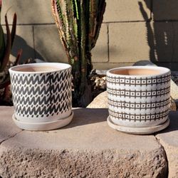 Set of 2 Contemporary Ceramic Black and White Small Pots