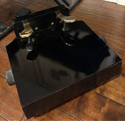 Piano pedals extender
