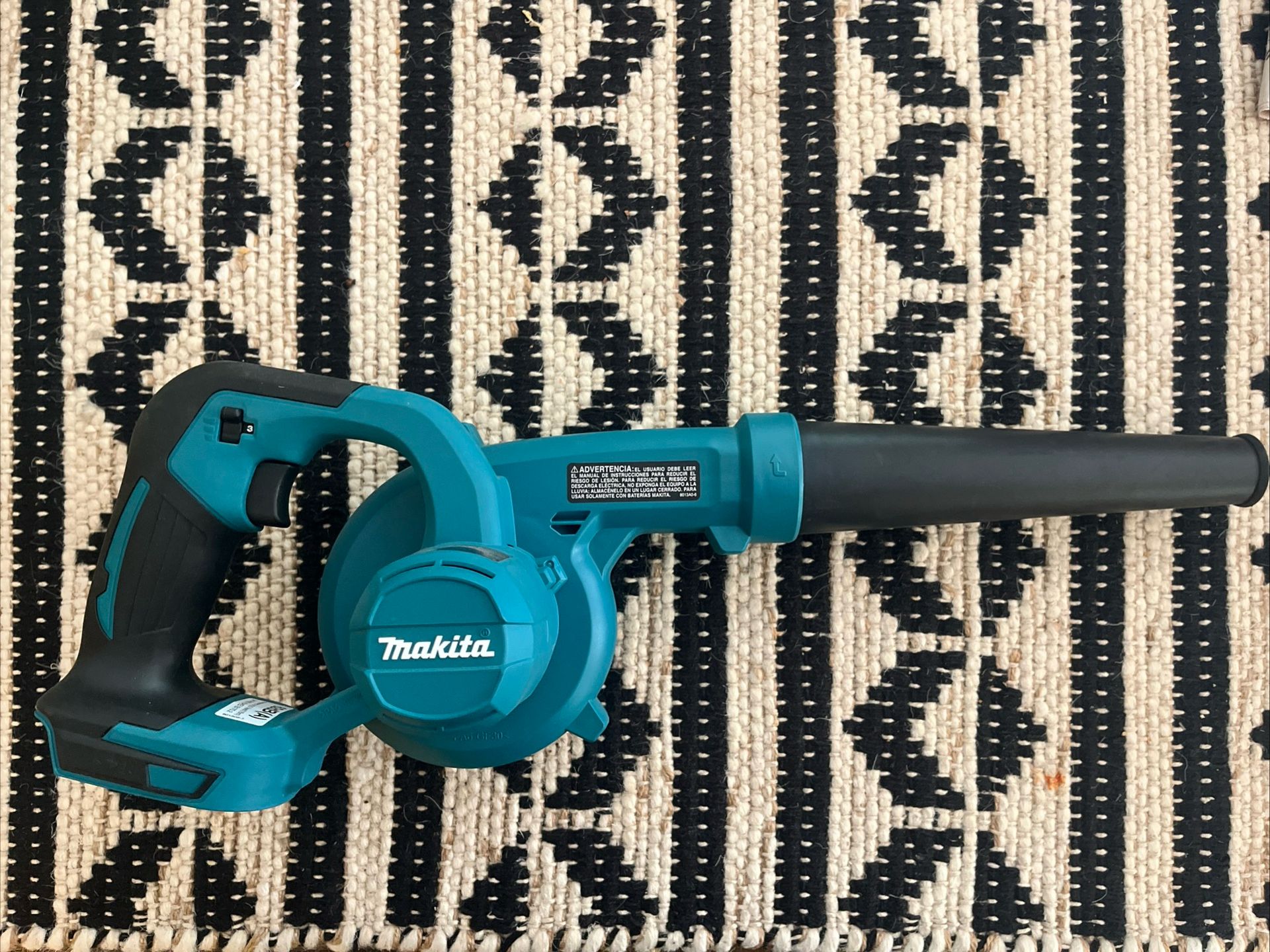 Makita XBUO5 leaf blower (Tool Only)