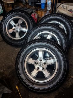 Honda/Acura suv rims tire 235/70/16 pirelli scorpion all-terrain