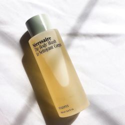 Necessaire The Body Wash With Niacinamide, Vitamins, & Plant Surfactants