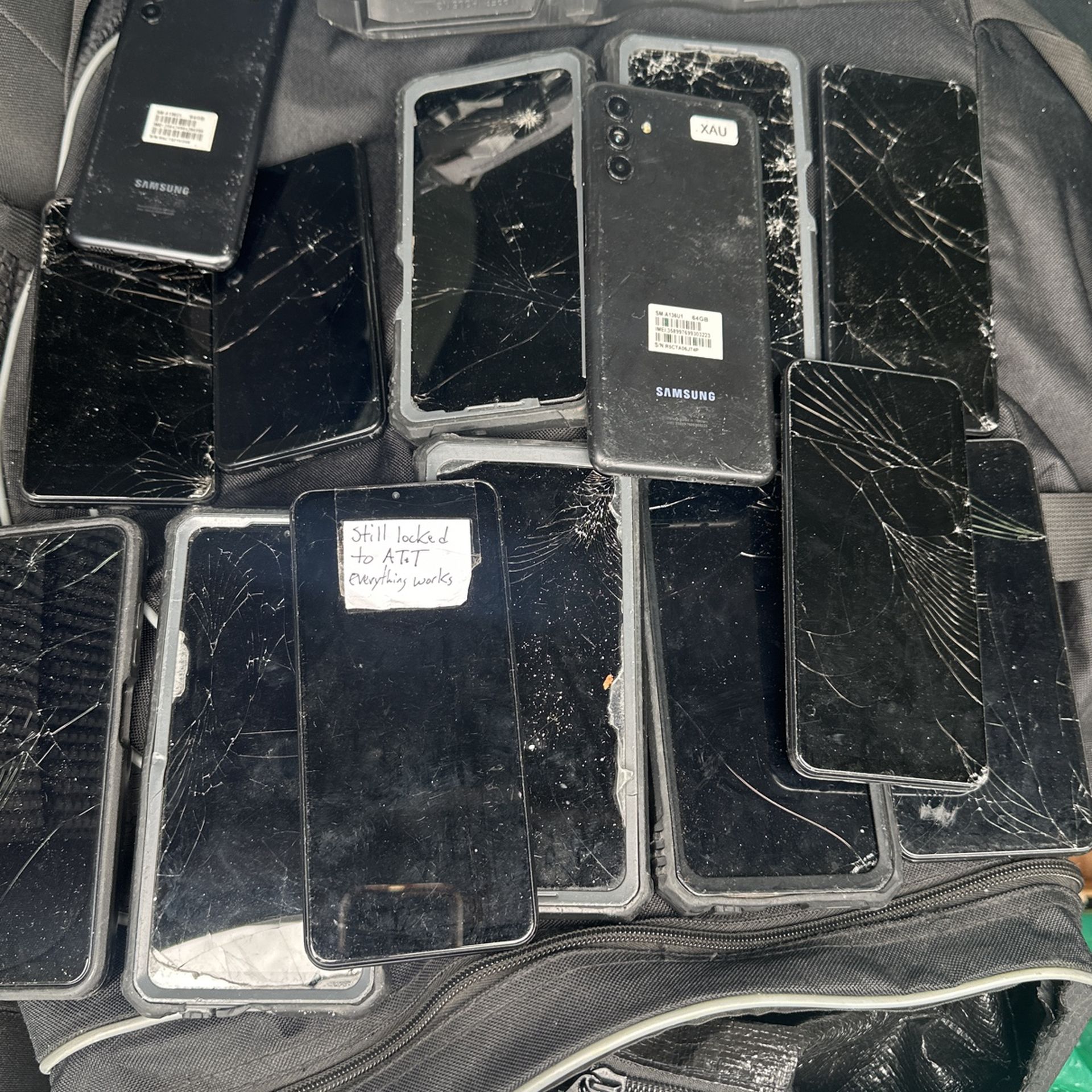 13 Samsung Galaxy Phones
