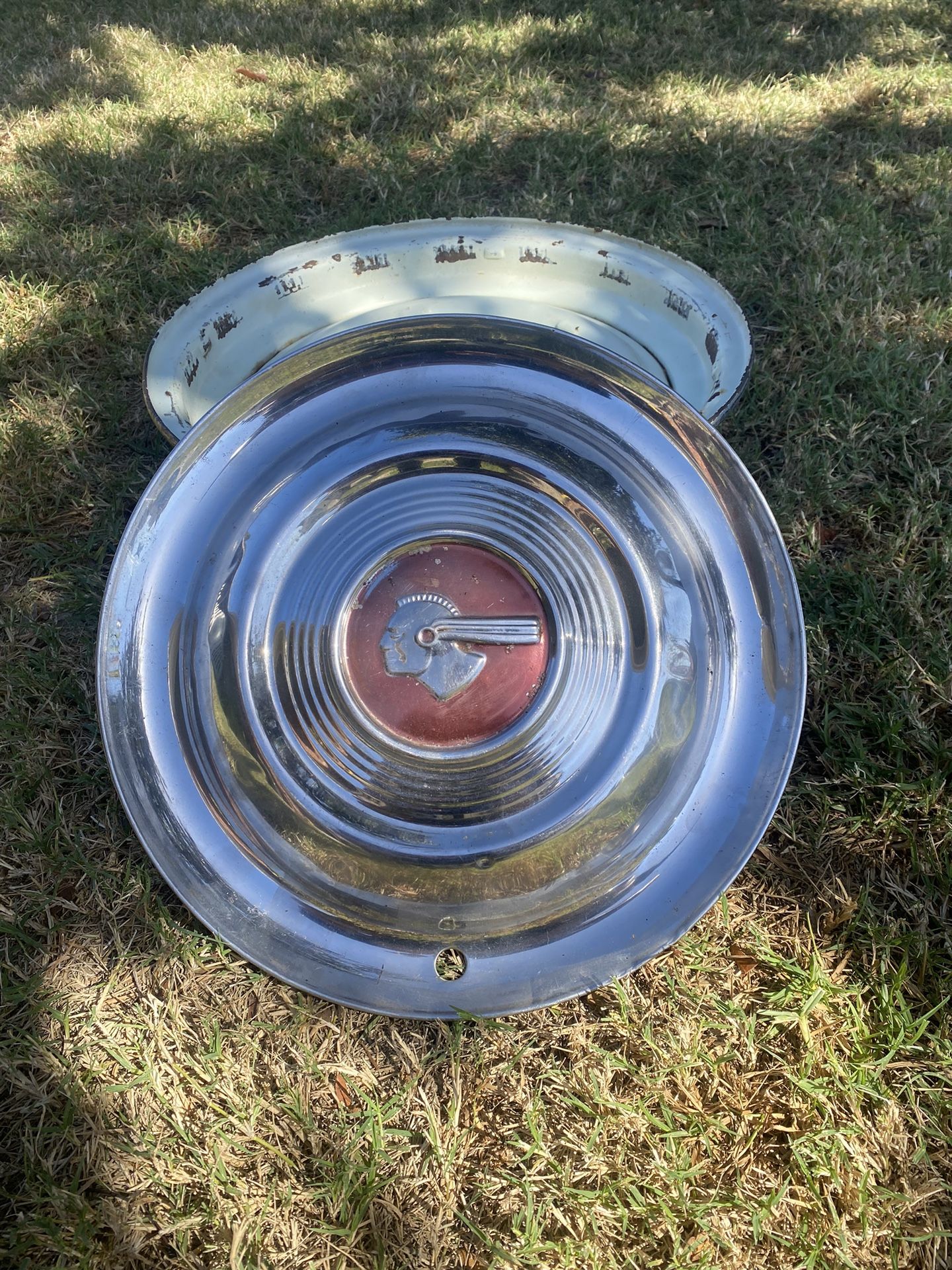1951 Pontiac 15 Inch Hubcap Set 