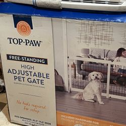 Free Standing High Adjustable Pet Gate