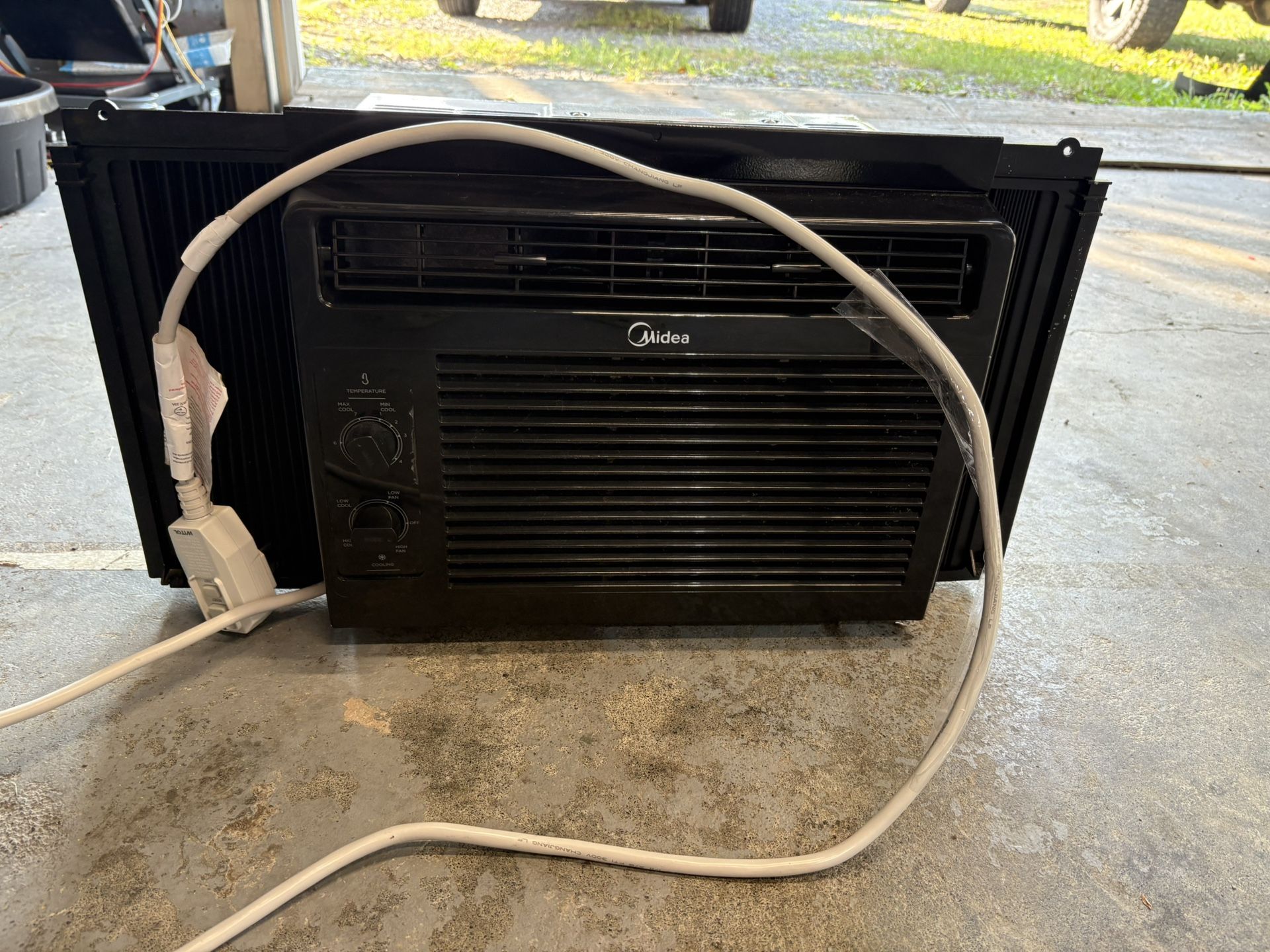 Midea Air Conditioner