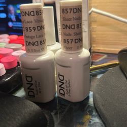 DND gel polish