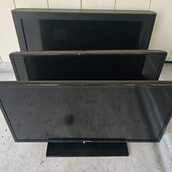 3 Small Televisions 