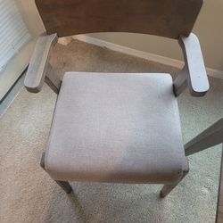 Dining Table With 4 Seats