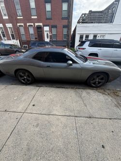 Dodge Challenger