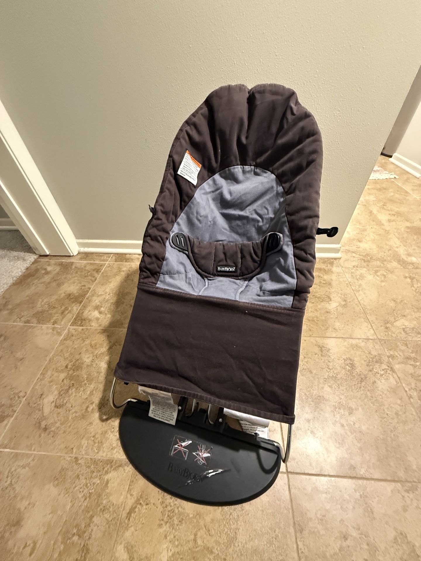 Baby Bjorn Bouncer (Grey/Charcoal)