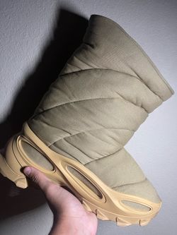 Yeezy NSTLD Boots Khaki Size 10 Men’s