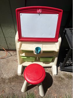 Step 2 kids desk