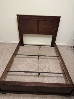 Wood queen bed frame