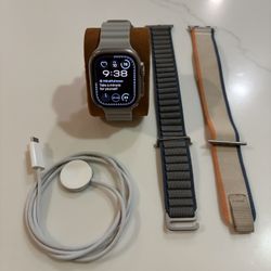 Apple Watch Ultra 2 - Excellent Condition, No Scratches or Cracks + 3 Bands!