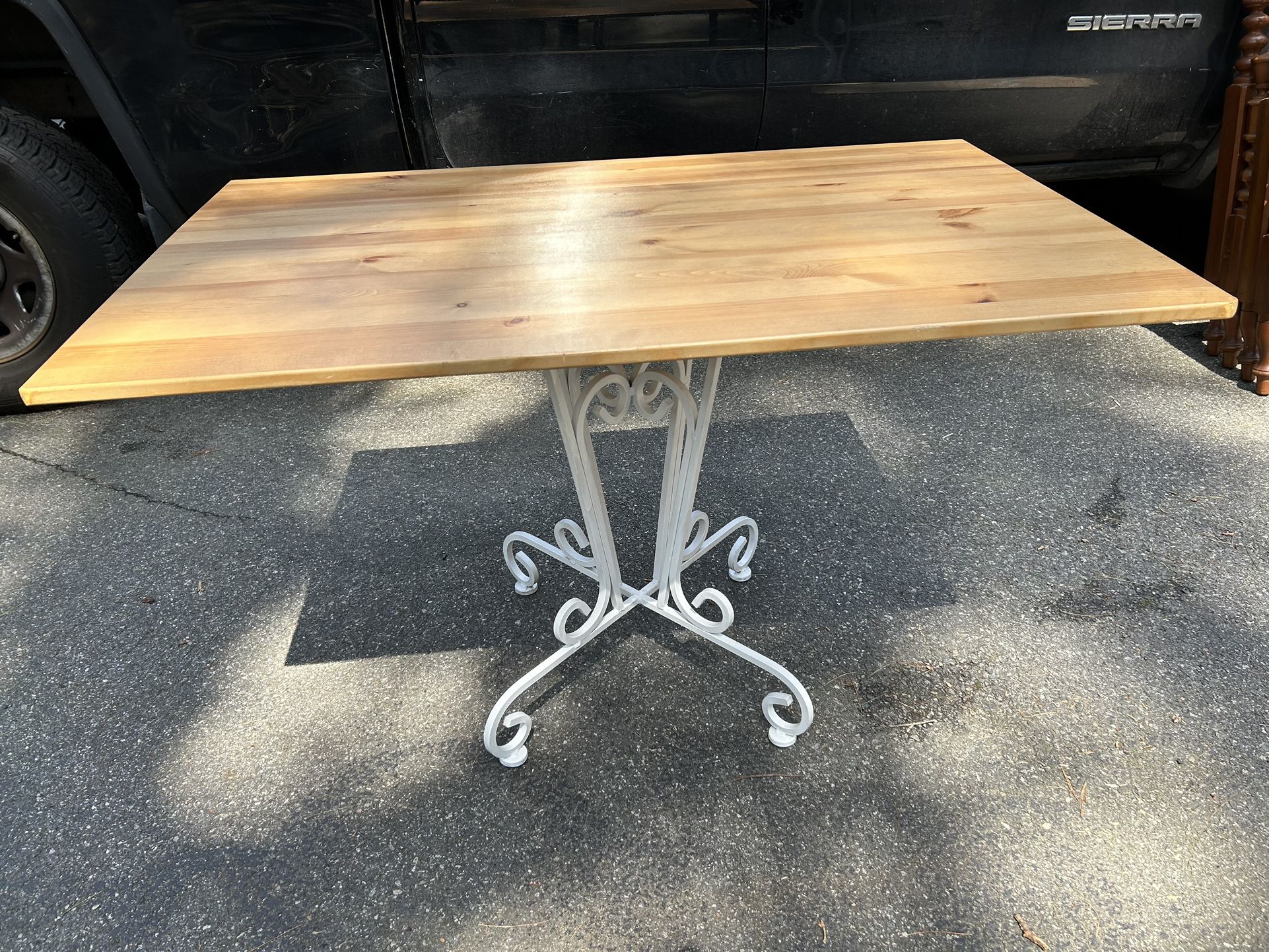 Dining Table with Iron Pedestal Base 