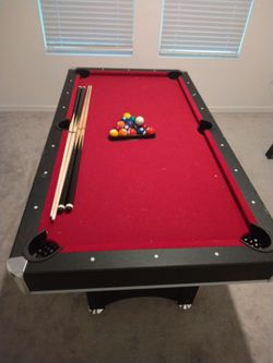 Pool table