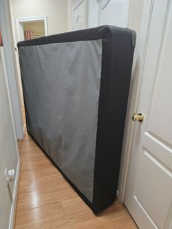 Queen size box spring