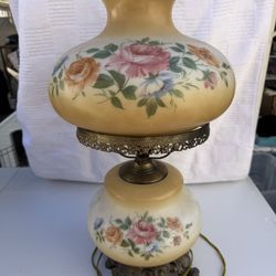 Vintage Gone with the Wind Parlor Lamp Hurricane 1960s