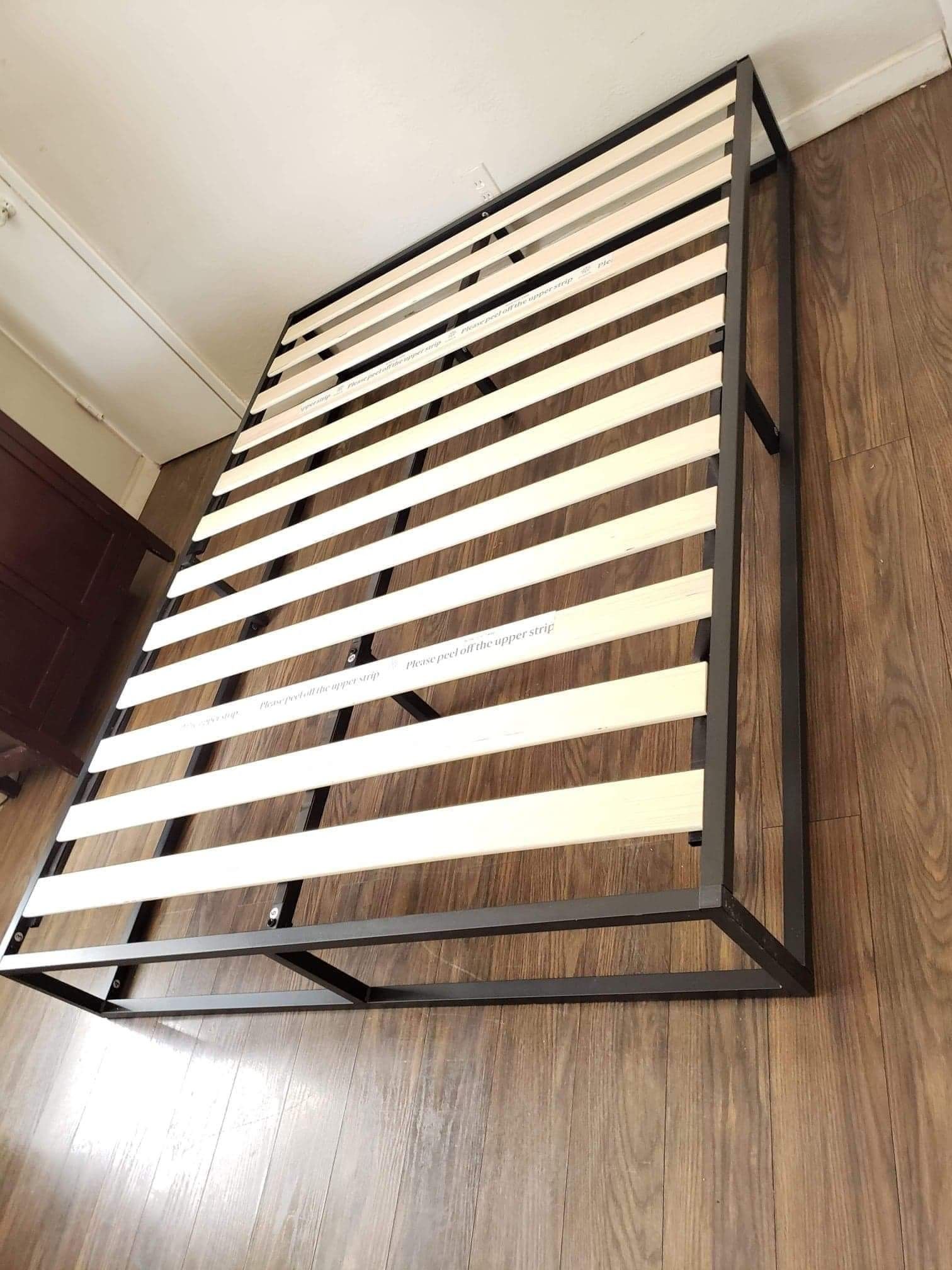 Platform bed frame Full size. Brand new. Free delivery in Modesto. $65