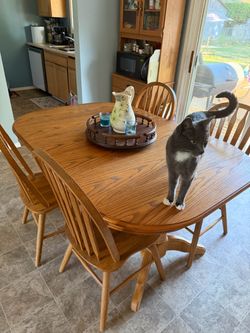 Dining Set for 8 people