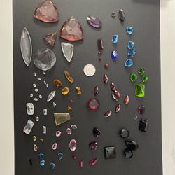 Large lot of cut gemstones