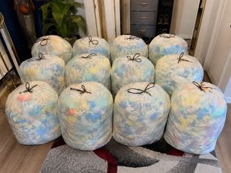 12 Bags of Memory Foam Filling / Foam Cushion Stuffing