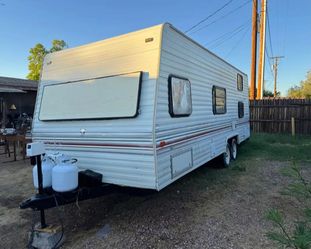 1992 Fleetwood Wilderness Travel Trailer