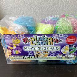 Glow In The Dark Rainbow Loom