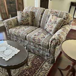 Craftmaster Loveseat Floral Fabric