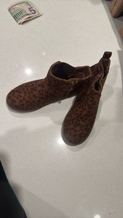 Girls Leopard Boots