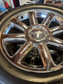 20” GMC Wheels & Michelin Tires