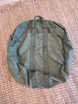 Vintage Military Surplus Olive Drab Canvas Equipment Duffel Bag – 29" Round