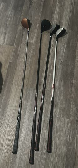Golf Clubs .