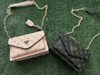 Women’s side bags