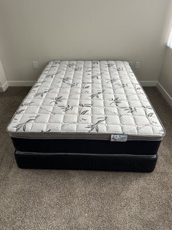 Queen Size Mattress Pillow Top New